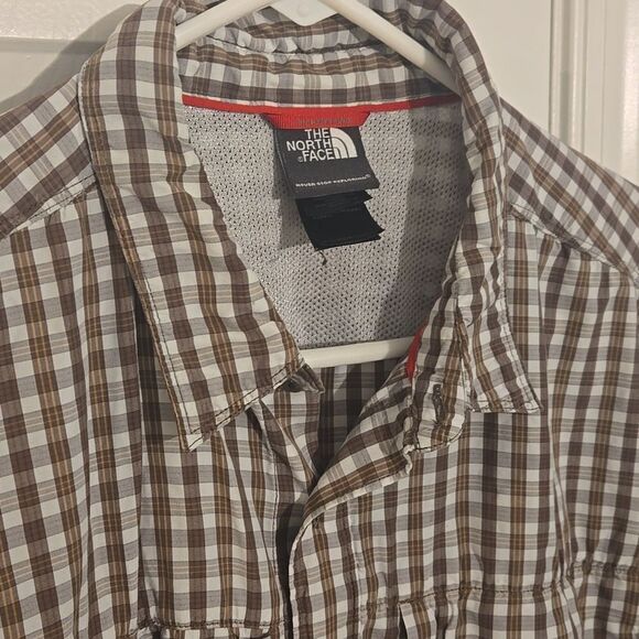 The North Face Brown Casual Button Down Shirt - Picture 6 of 9